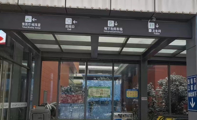 吊装灯箱 指示灯箱系列